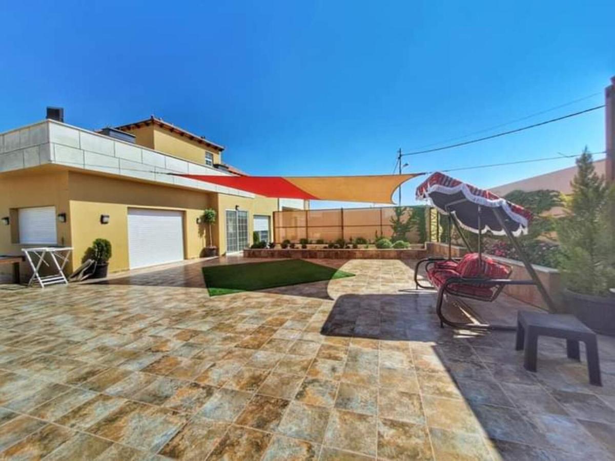 Villa Zee Madaba Bagian luar foto